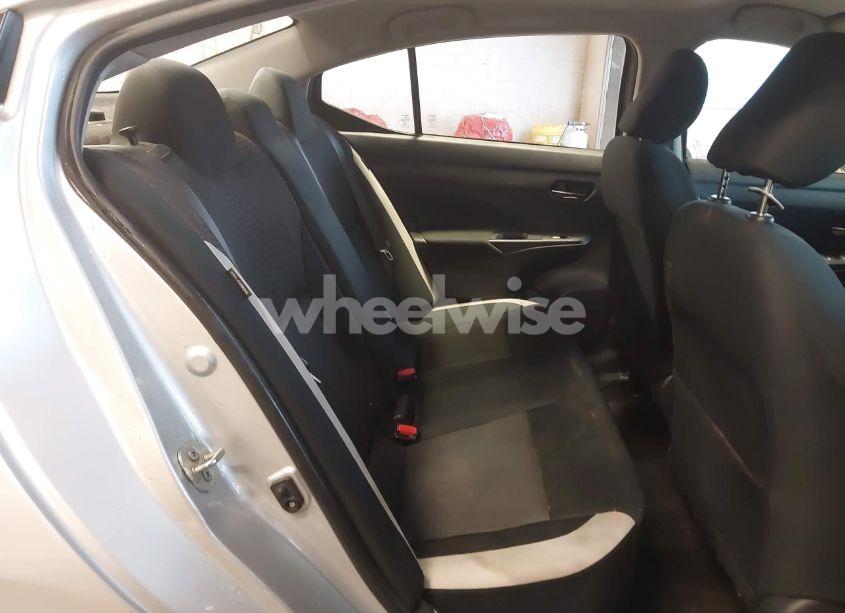 Photo 8 of 2021 Nissan Versa SV XTRONIC CVT (VIN 3N1CN8EV8ML823837)