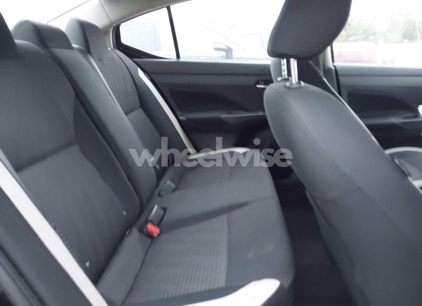 Photo 8 of 2021 Nissan Versa SV XTRONIC CVT (VIN 3N1CN8EV8ML826821)