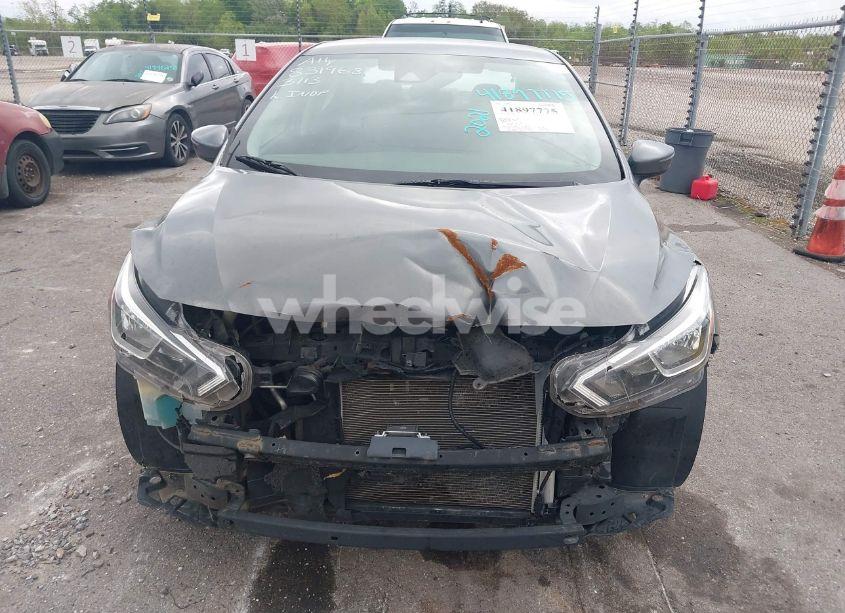 Photo 12 of 2021 Nissan Versa SV XTRONIC CVT (VIN 3N1CN8EV8ML831968)