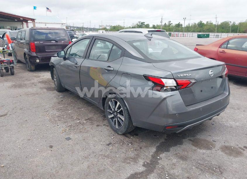 Photo 3 of 2021 Nissan Versa SV XTRONIC CVT (VIN 3N1CN8EV8ML831968)