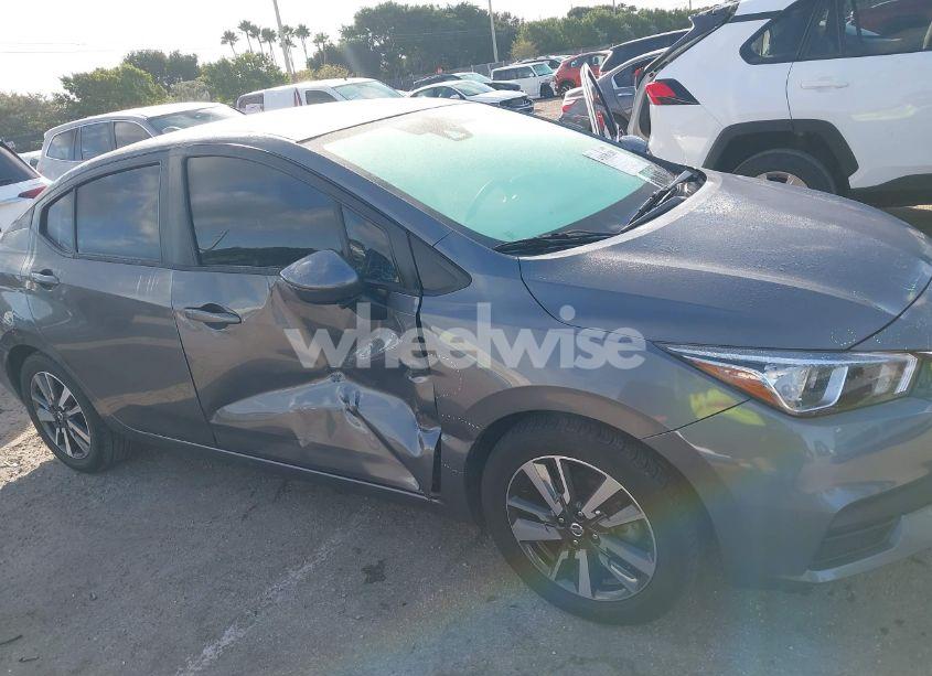 Photo 6 of 2021 Nissan Versa SV XTRONIC CVT (VIN 3N1CN8EV8ML871905)