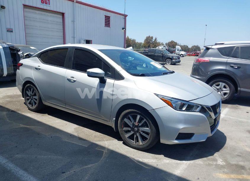 2021 Nissan Versa SV XTRONIC CVT (VIN 3N1CN8EV8ML880233) main photo