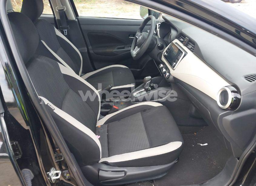 Photo 5 of 2021 Nissan Versa SV XTRONIC CVT (VIN 3N1CN8EV8ML890972)