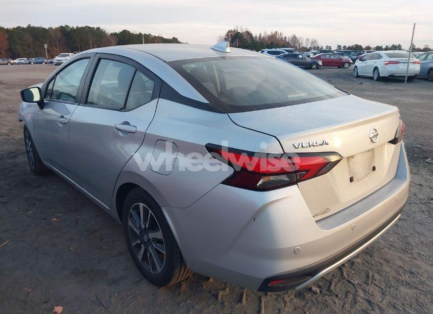 Photo 3 of 2021 Nissan Versa SV XTRONIC CVT (VIN 3N1CN8EV8ML891703)