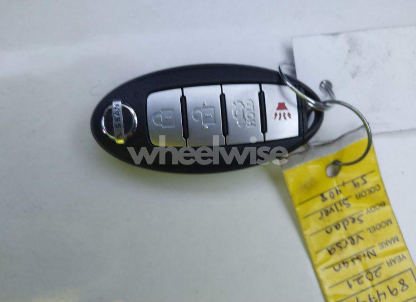 Photo 11 of 2021 Nissan Versa SV XTRONIC CVT (VIN 3N1CN8EV8ML894746)