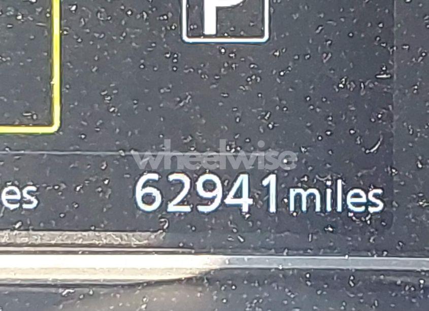 Photo 15 of 2021 Nissan Versa SV XTRONIC CVT (VIN 3N1CN8EV8ML894746)