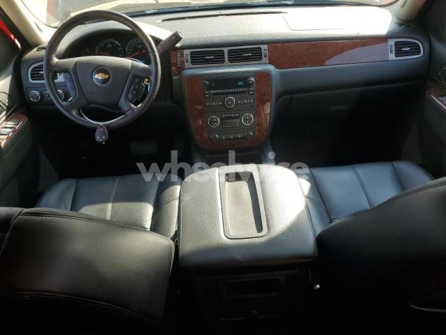 Photo 3 of 2010 CHEVROLET SILVERADO K2500 HEAVY DUTY LTZ (VIN 3N1CN8EV8ML916776)