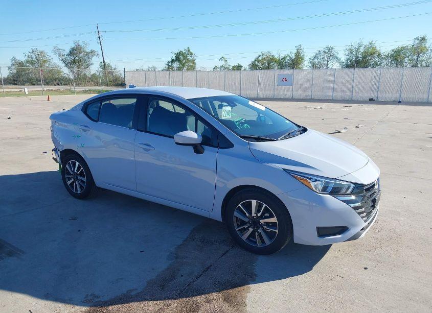 2024 Nissan Versa 1.6 SV (VIN 3N1CN8EV8RL864640) main photo