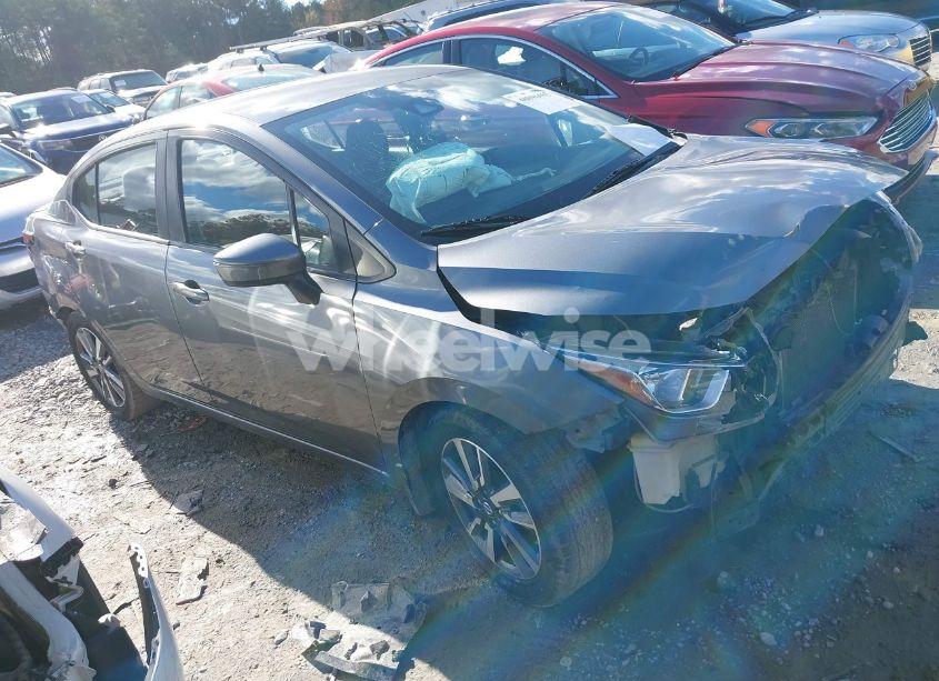 2020 Nissan Versa SV XTRONIC CVT (VIN 3N1CN8EV9LL802879) main photo