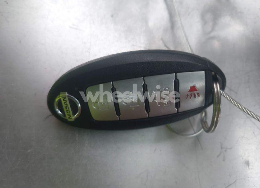 Photo 11 of 2020 Nissan Versa SV XTRONIC CVT (VIN 3N1CN8EV9LL807998)