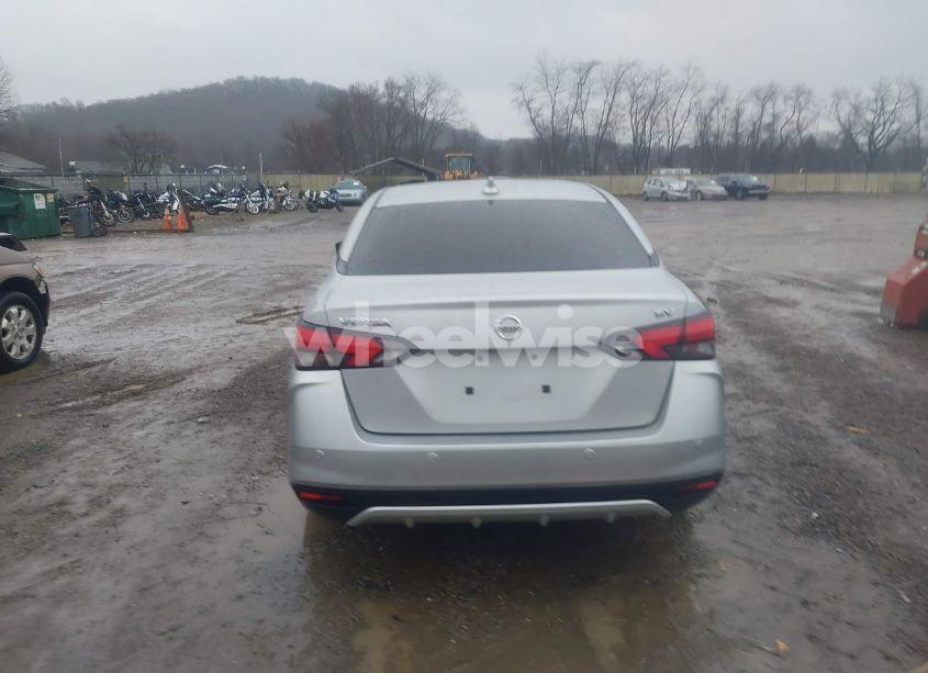 Photo 16 of 2020 Nissan Versa SV XTRONIC CVT (VIN 3N1CN8EV9LL807998)