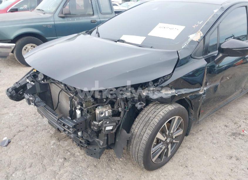 Photo 6 of 2020 Nissan Versa SV XTRONIC CVT (VIN 3N1CN8EV9LL858711)