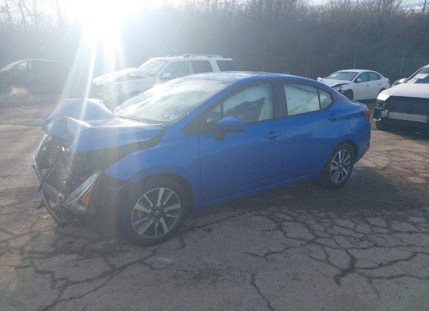 Photo 2 of 2020 Nissan Versa SV XTRONIC CVT (VIN 3N1CN8EV9LL896987)