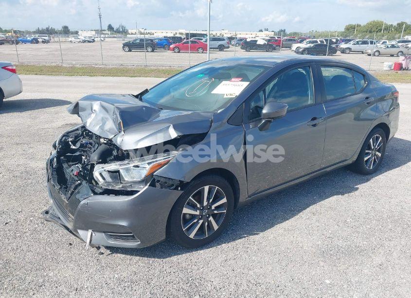 Photo 2 of 2021 Nissan Versa SV XTRONIC CVT (VIN 3N1CN8EV9ML841425)