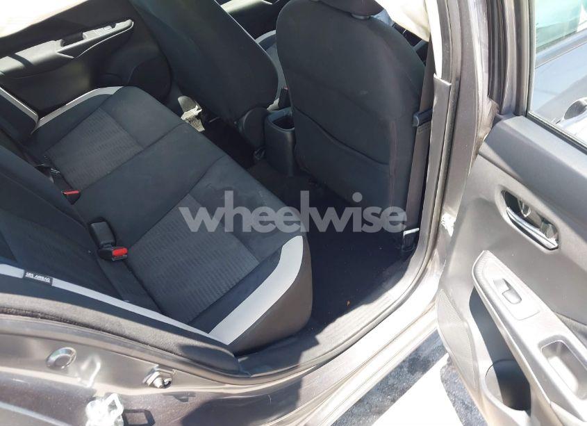 Photo 8 of 2021 Nissan Versa SV XTRONIC CVT (VIN 3N1CN8EV9ML841425)