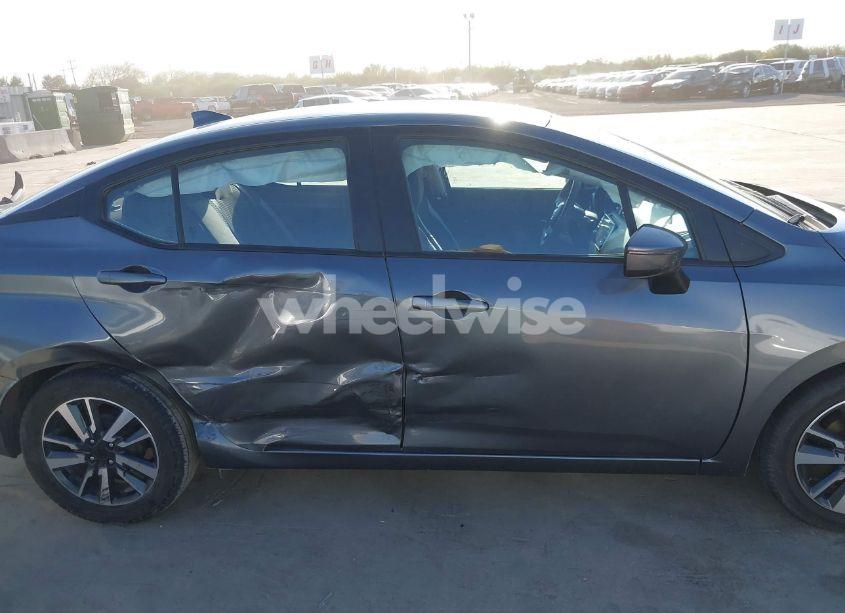 Photo 13 of 2021 Nissan Versa SV XTRONIC CVT (VIN 3N1CN8EV9ML843885)