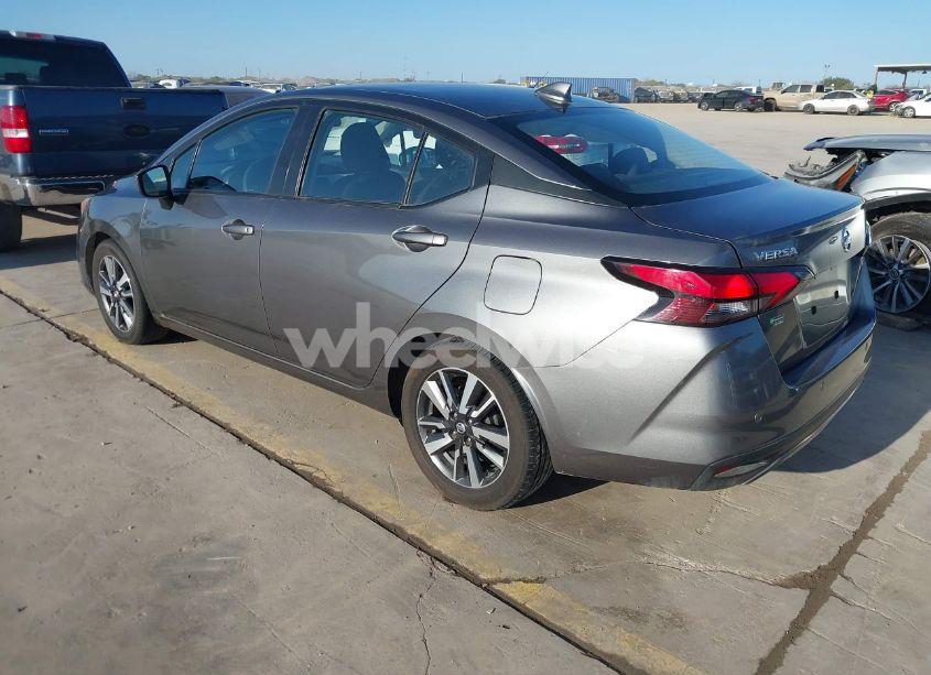 Photo 3 of 2021 Nissan Versa SV XTRONIC CVT (VIN 3N1CN8EV9ML843885)