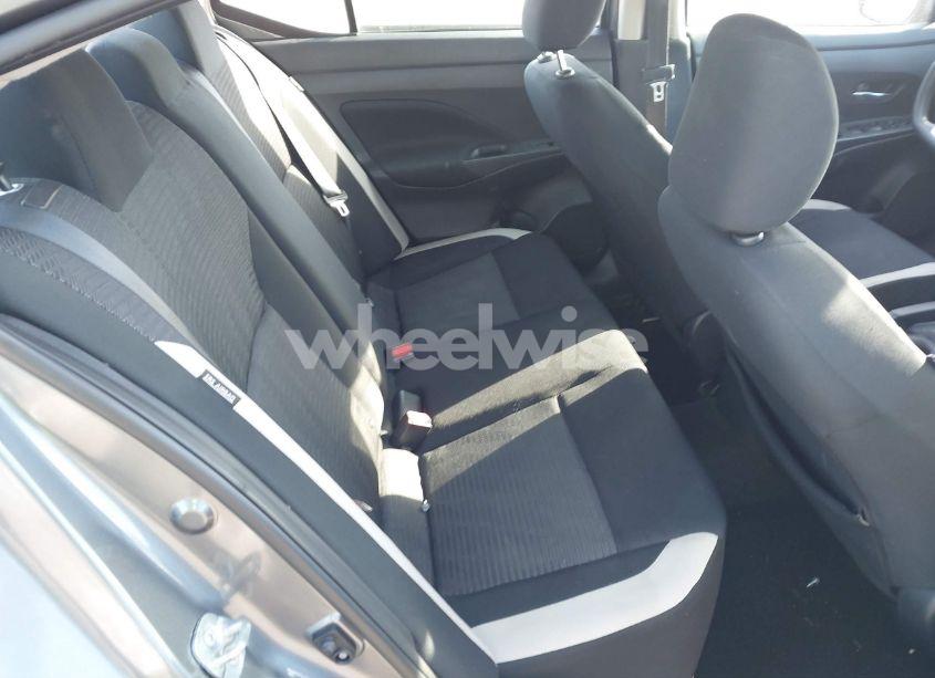 Photo 8 of 2021 Nissan Versa SV XTRONIC CVT (VIN 3N1CN8EV9ML886249)