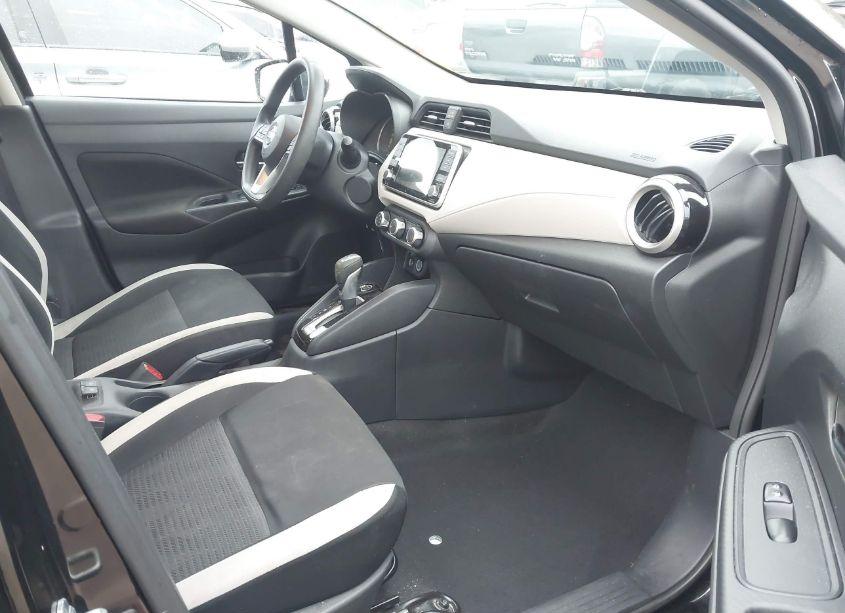 Photo 5 of 2021 Nissan Versa SV XTRONIC CVT (VIN 3N1CN8EV9ML893444)