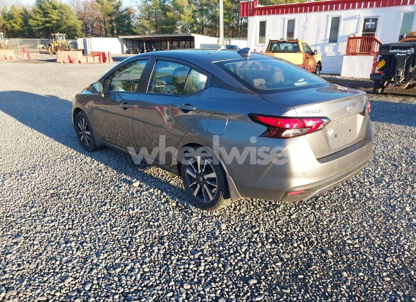 Photo 3 of 2021 Nissan Versa SV XTRONIC CVT (VIN 3N1CN8EV9ML924773)