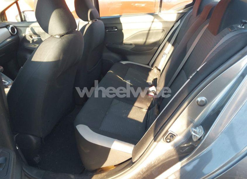 Photo 8 of 2021 Nissan Versa SV XTRONIC CVT (VIN 3N1CN8EV9ML924773)