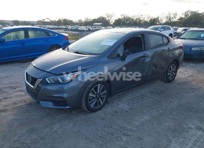 Photo 2 of 2020 Nissan Versa SV XTRONIC CVT (VIN 3N1CN8EVXLL808447)