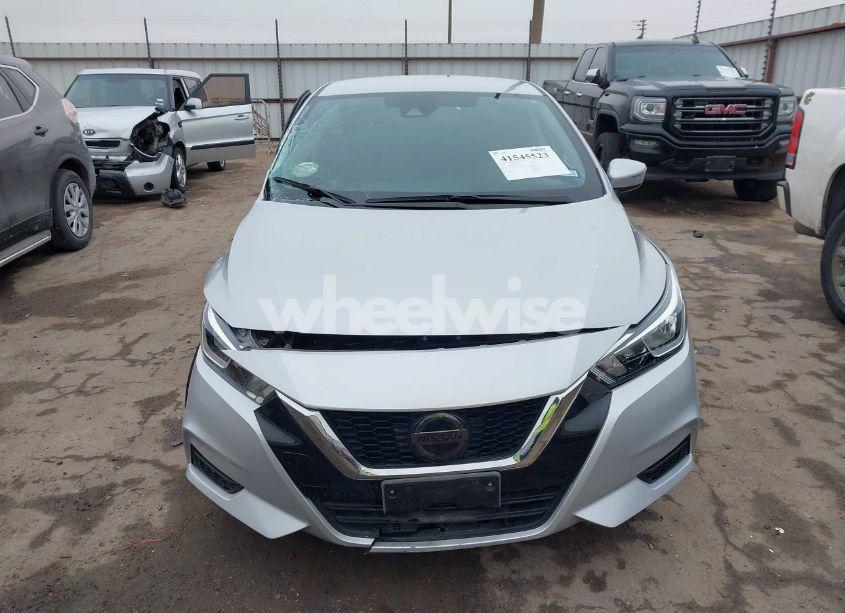 Photo 11 of 2020 Nissan Versa SV XTRONIC CVT (VIN 3N1CN8EVXLL837902)