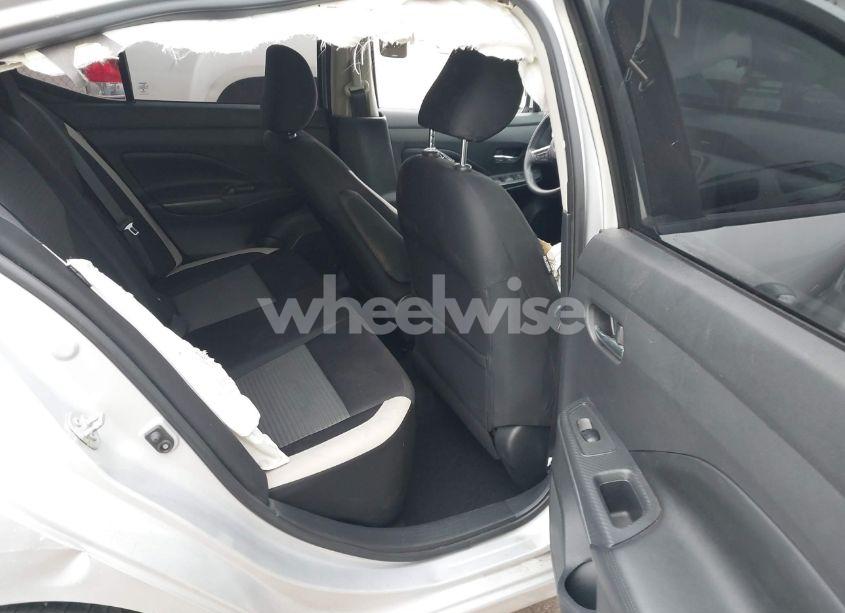 Photo 8 of 2020 Nissan Versa SV XTRONIC CVT (VIN 3N1CN8EVXLL837902)