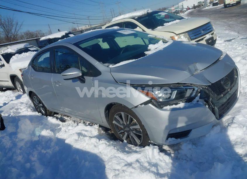 2020 Nissan Versa SV XTRONIC CVT (VIN 3N1CN8EVXLL876246) main photo