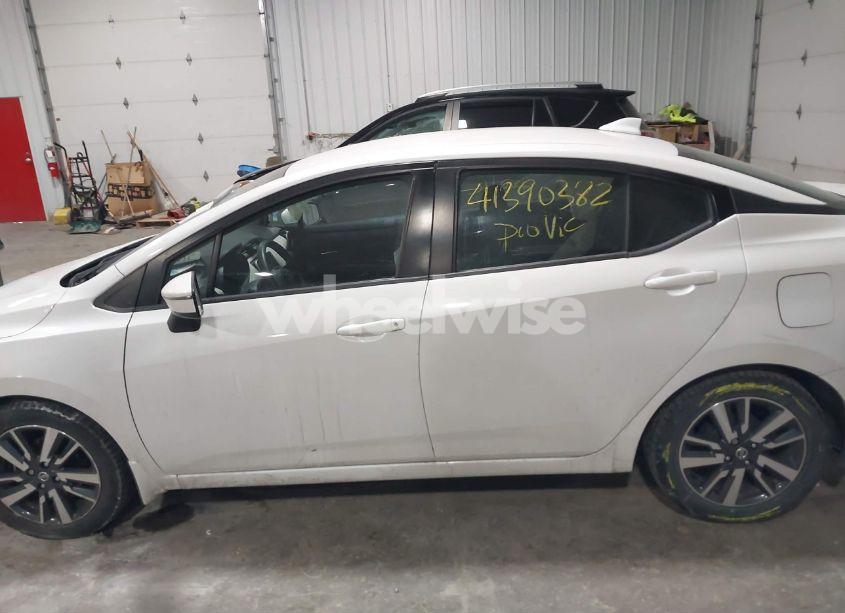 Photo 14 of 2020 Nissan Versa SV XTRONIC CVT (VIN 3N1CN8EVXLL901565)