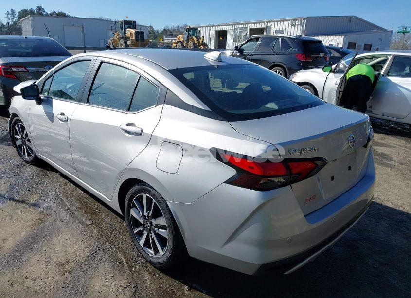 Photo 3 of 2021 Nissan Versa SV XTRONIC CVT (VIN 3N1CN8EVXML834709)