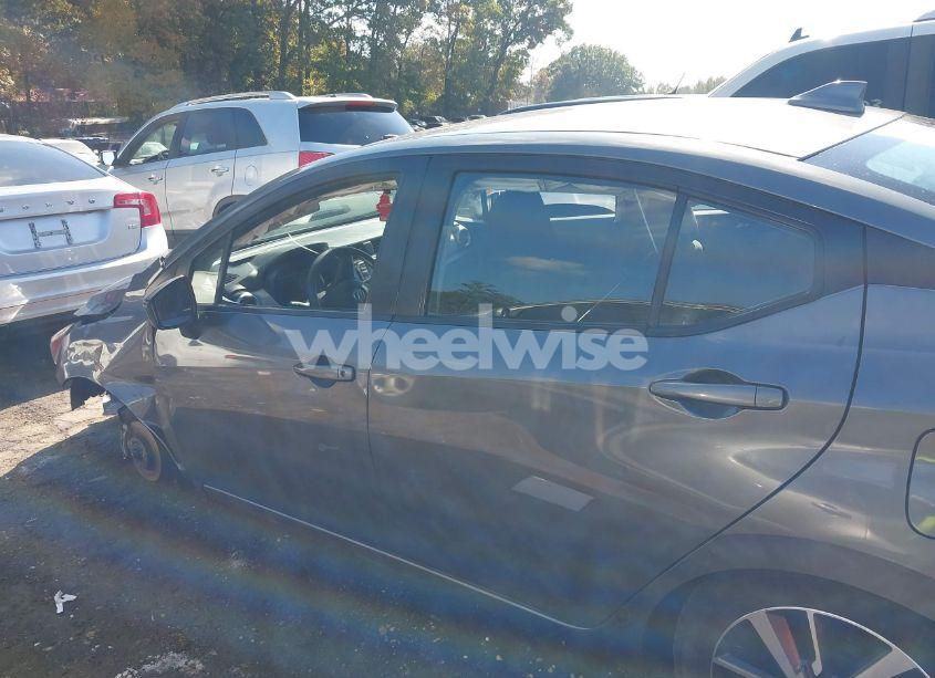 Photo 14 of 2021 Nissan Versa SV XTRONIC CVT (VIN 3N1CN8EVXML853485)