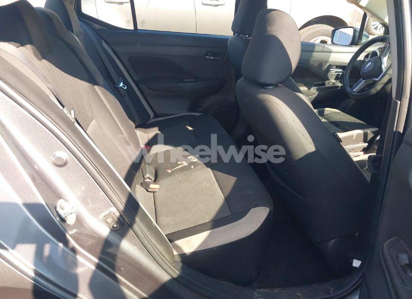 Photo 8 of 2021 Nissan Versa SV XTRONIC CVT (VIN 3N1CN8EVXML853485)