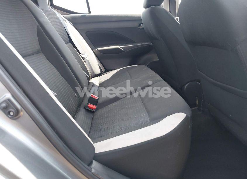 Photo 8 of 2021 Nissan Versa SV XTRONIC CVT (VIN 3N1CN8EVXML868505)