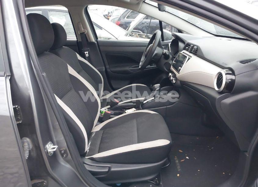 Photo 5 of 2021 Nissan Versa SV XTRONIC CVT (VIN 3N1CN8EVXML885160)