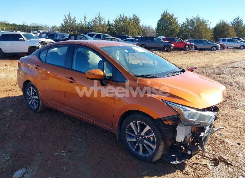 2021 Nissan Versa SV XTRONIC CVT (VIN 3N1CN8EVXML916956) main photo