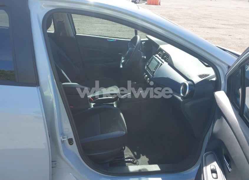 Photo 5 of 2024 Nissan Versa 1.6 SV (VIN 3N1CN8EVXRL871475)