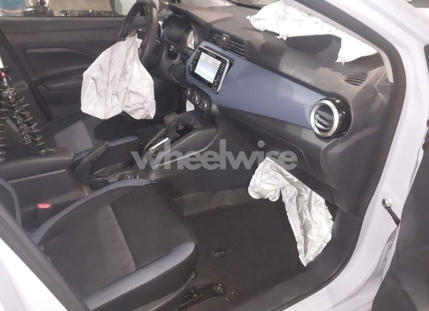 Photo 5 of 2024 Nissan Versa 1.6 SV (VIN 3N1CN8EVXRL922022)