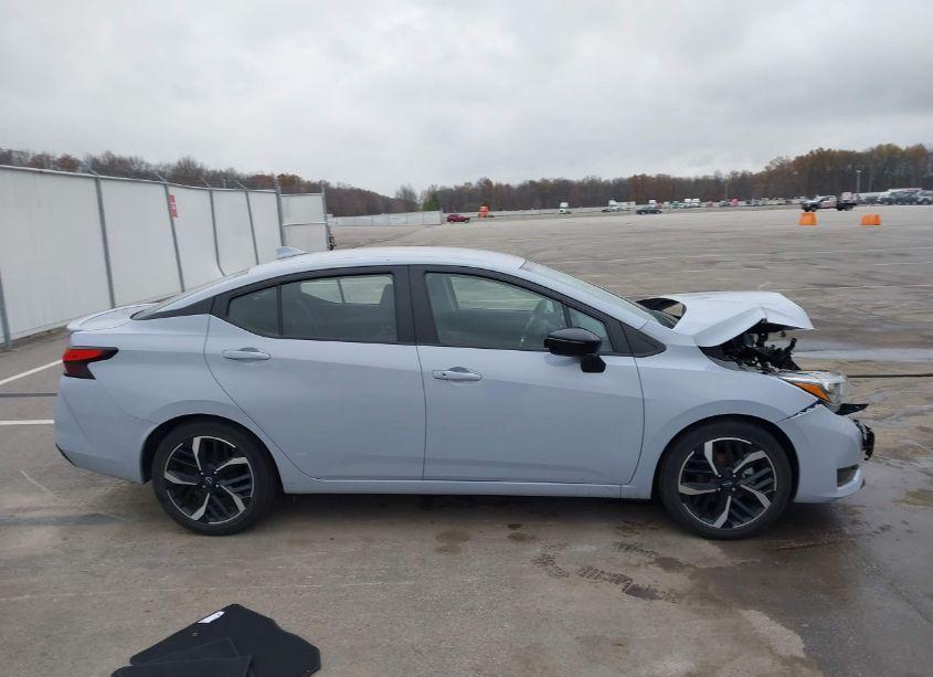 Photo 13 of 2023 Nissan Versa 1.6 SR XTRONIC CVT (VIN 3N1CN8FV0PL825293)