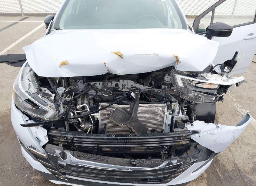 Photo 6 of 2023 Nissan Versa 1.6 SR XTRONIC CVT (VIN 3N1CN8FV0PL825293)