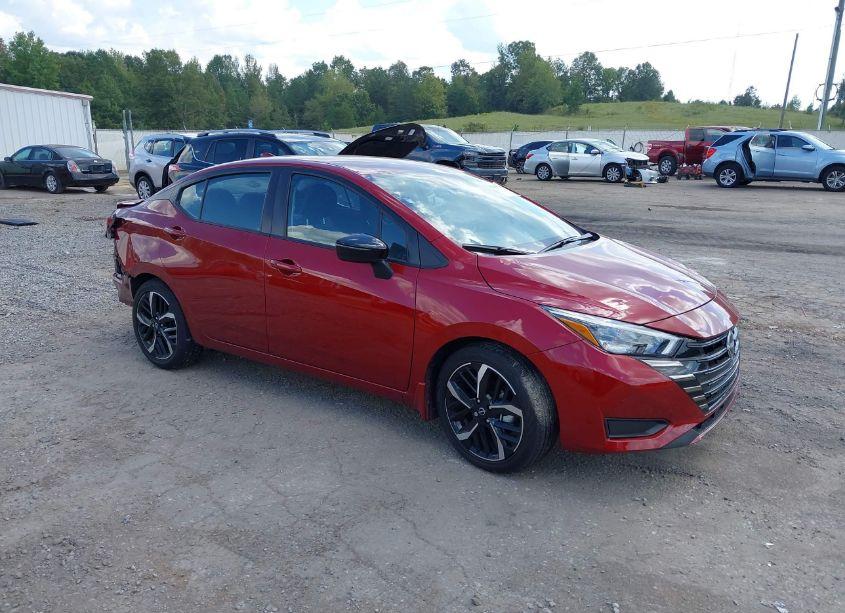 2024 Nissan Versa 1.6 SR (VIN 3N1CN8FV0RL881172) main photo
