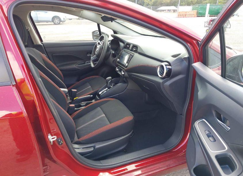 Photo 5 of 2024 Nissan Versa 1.6 SR (VIN 3N1CN8FV0RL881172)