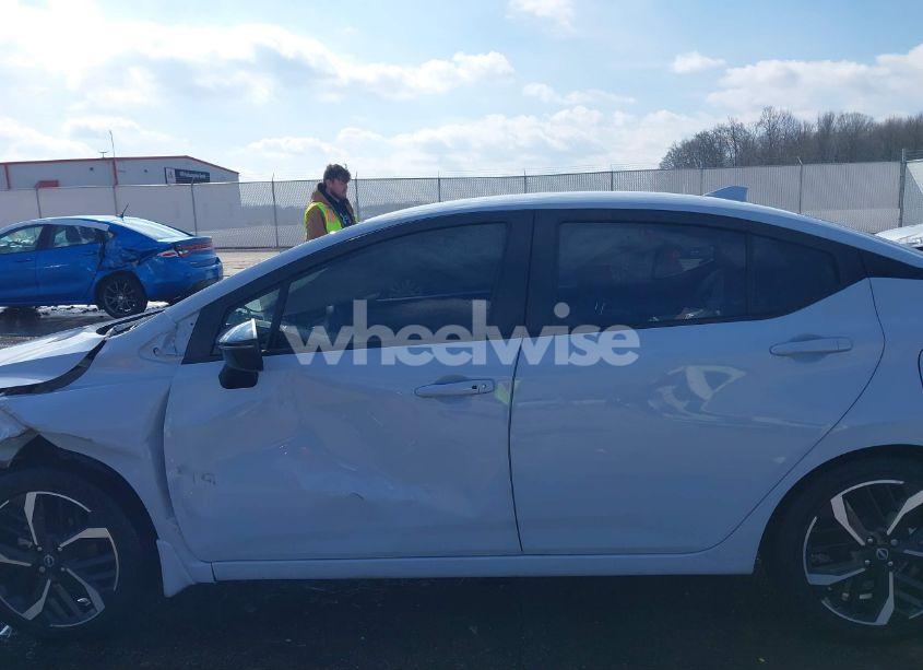 Photo 14 of 2024 Nissan Versa 1.6 SR (VIN 3N1CN8FV1RL820350)