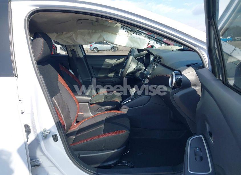 Photo 5 of 2024 Nissan Versa 1.6 SR (VIN 3N1CN8FV1RL820350)