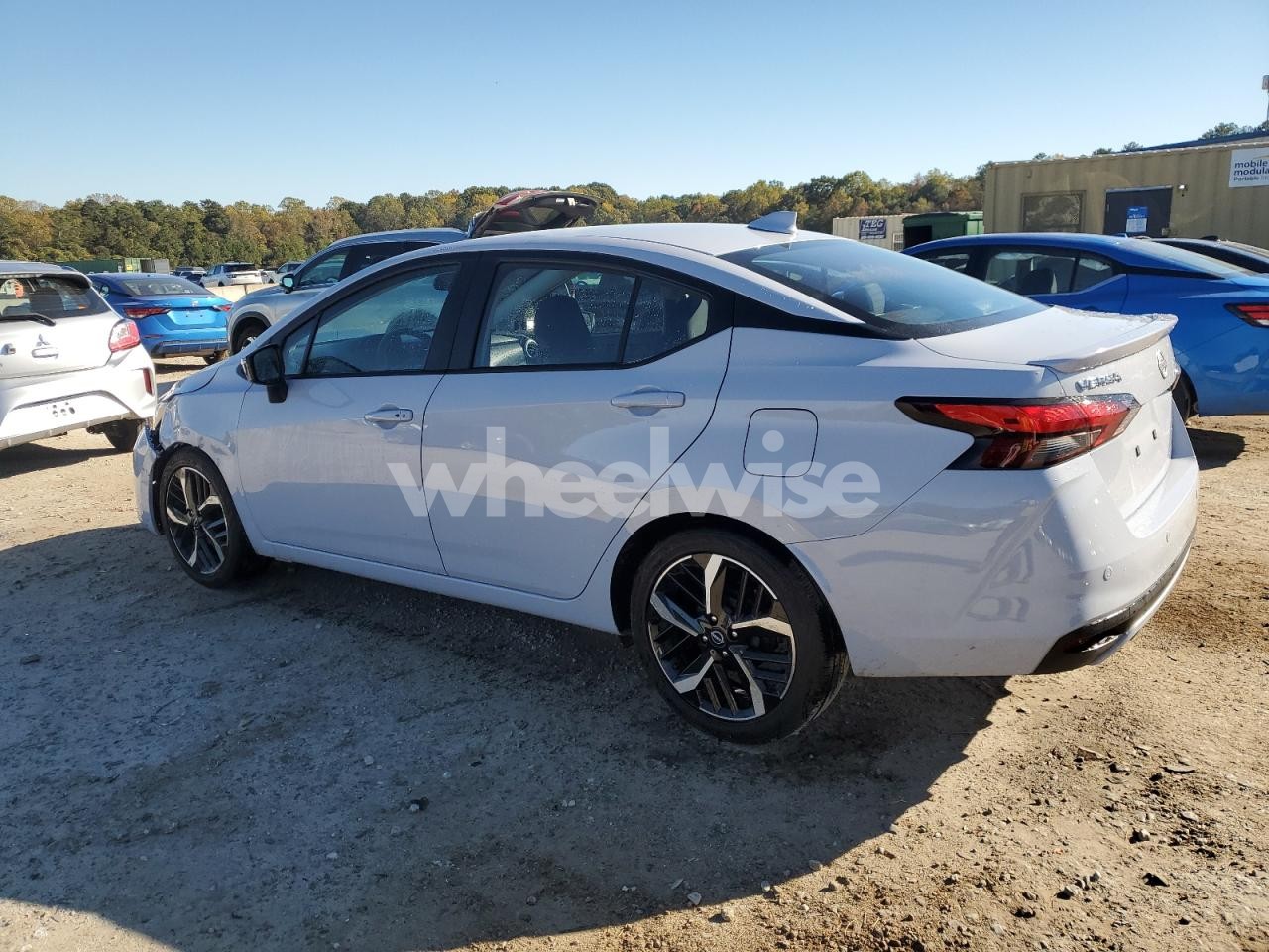 Photo 2 of 2025 NISSAN VERSA SR N/A (VIN 3N1CN8FV1SL834898)