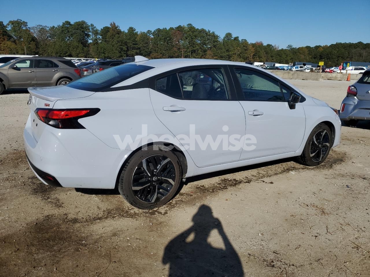 Photo 3 of 2025 NISSAN VERSA SR N/A (VIN 3N1CN8FV1SL834898)