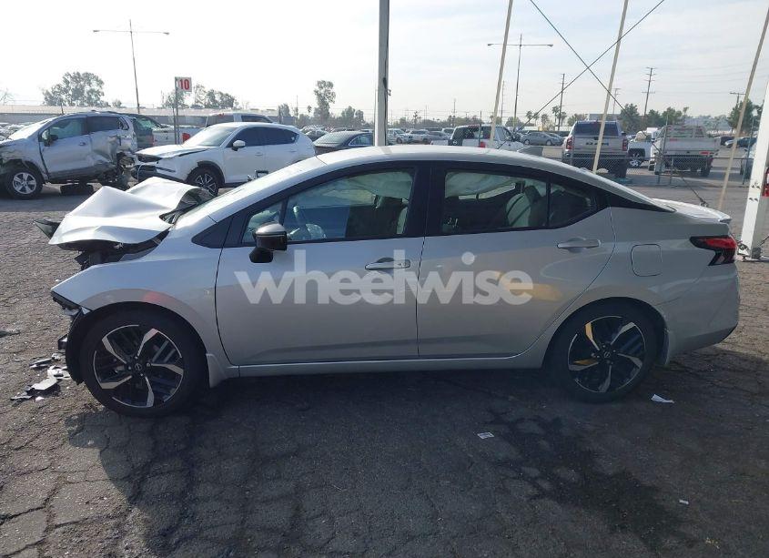 Photo 14 of 2024 Nissan Versa 1.6 SR (VIN 3N1CN8FV2RL818106)