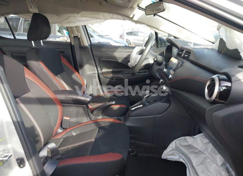 Photo 5 of 2024 Nissan Versa 1.6 SR (VIN 3N1CN8FV2RL818106)