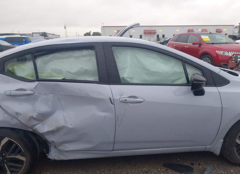 Photo 13 of 2024 Nissan Versa 1.6 SR (VIN 3N1CN8FV2RL869573)