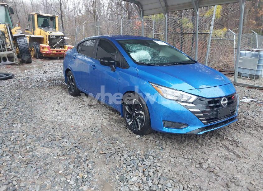 2024 Nissan Versa 1.6 SR (VIN 3N1CN8FV2RL921249) main photo